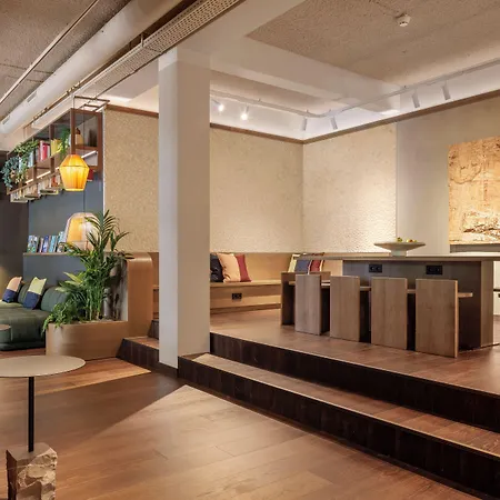 The Usual 4* Roterdão