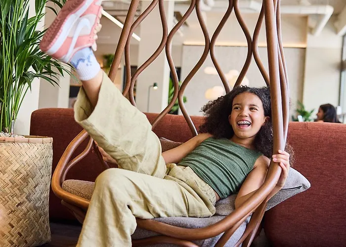 The Usual מלון 4*