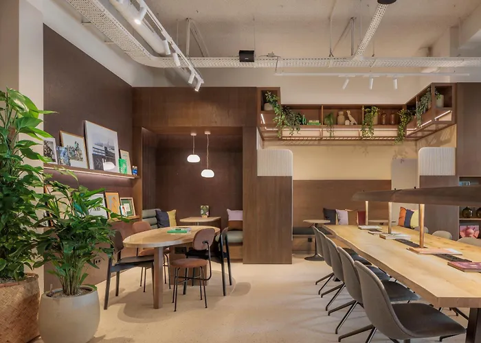 The Usual 4* רוטרדם